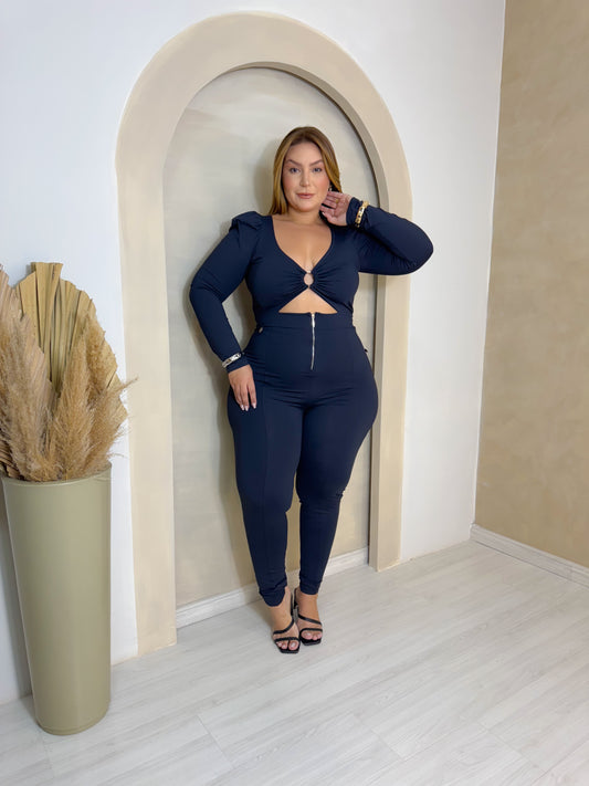 Macacão Plus Size Preto Longo com Mangas Longas - Cód 0401
