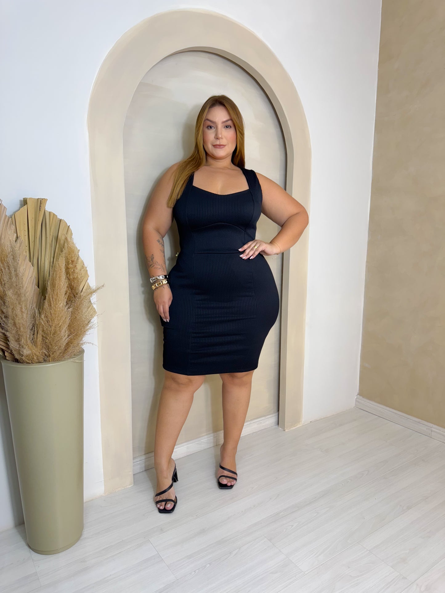 Vestido Plus Size Canelado Premium - Cód.0400