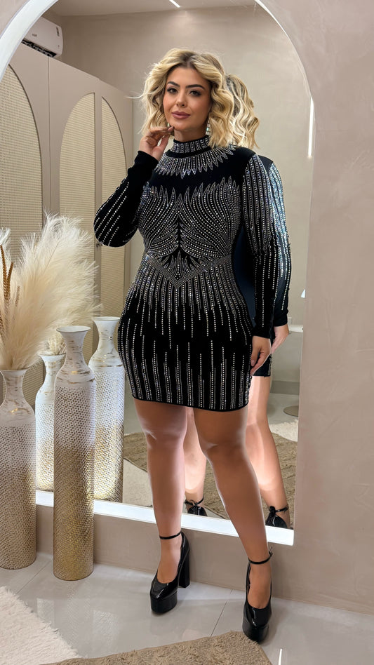 Vestido Plus Size Preto Com Aplicação - Cód. 0346