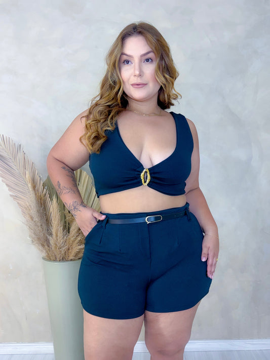 Conjunto Plus Size Em Crepe Preto ( não acompanha o cinto) - Cód.0439
