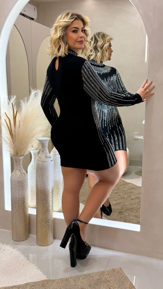 Vestido Plus Size Preto Com Aplicação - Cód. 0346