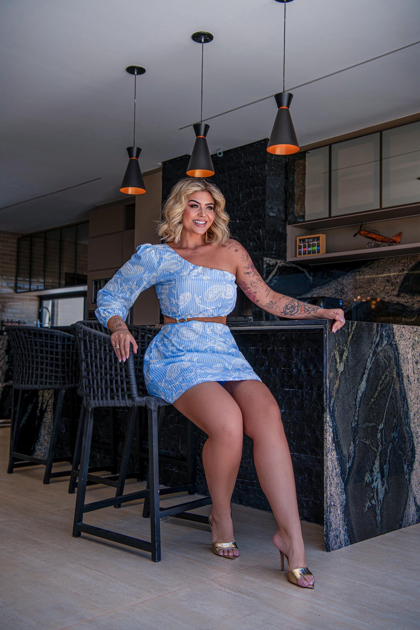 Vestido Plus Size Azul com Branco Laise Bordado - Cód.0457