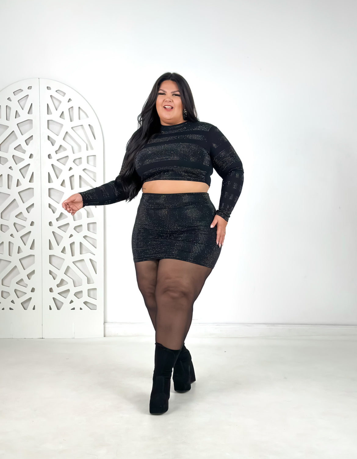 Saia Plus Size Malha com Aplicação Preto - Cód. 0194