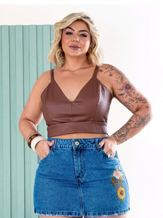 Saia Plus Size Jeans Curta Bordada