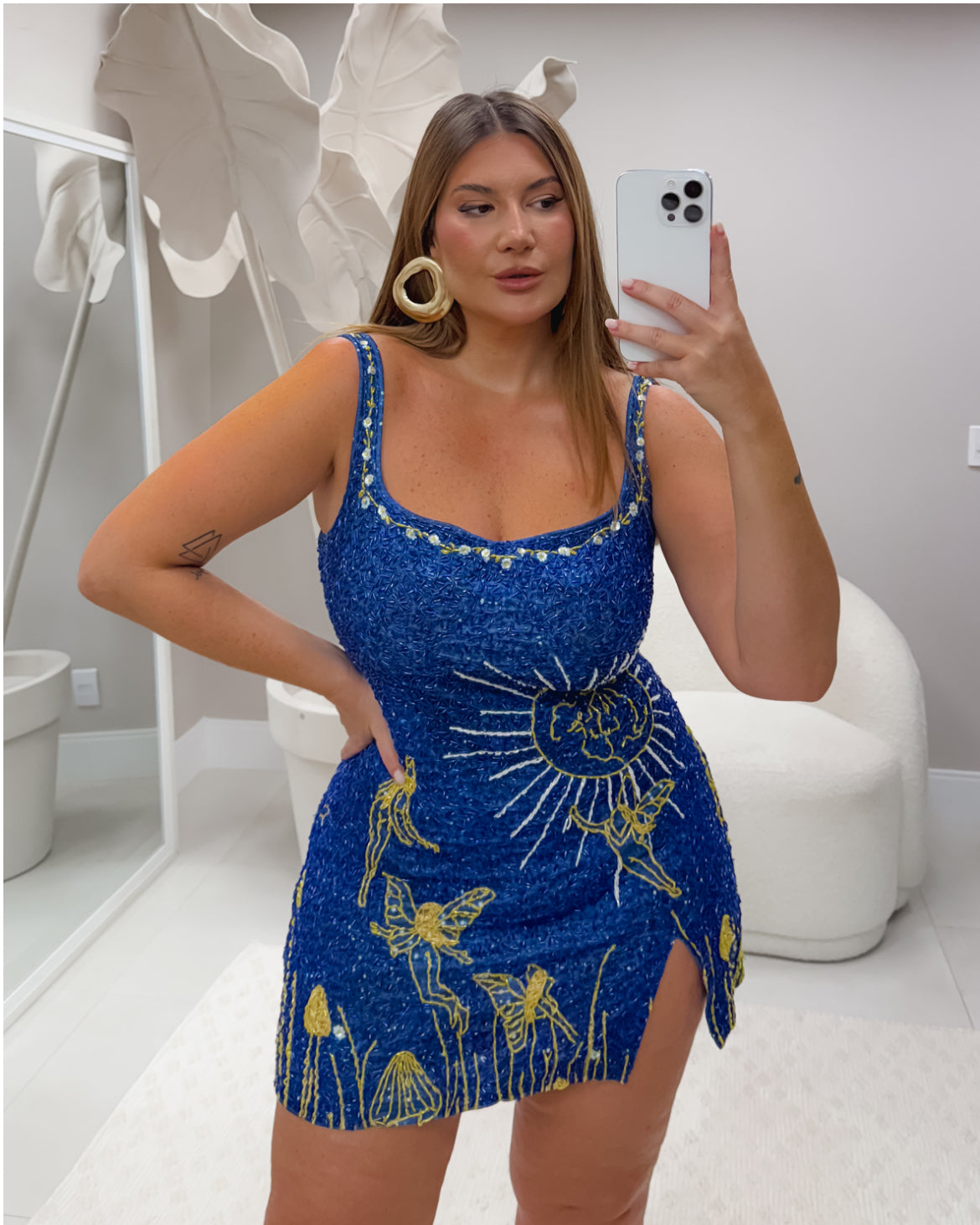 Vestido Plus Size Bordado Em Vidrilho Frente e Costa - Cód. 0413