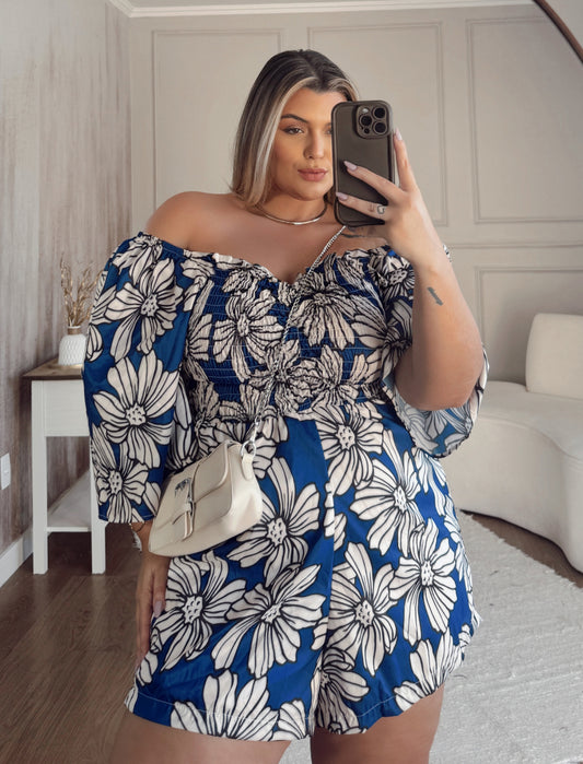 Macaquinho Plus Size em Sedinha Forrado Azul com Branco - Cód. 0177