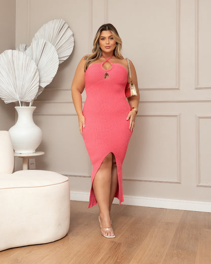 Vestido Plus Size Midi em Tricô Modal Rosa com Fenda Frontal - Cód. 0311