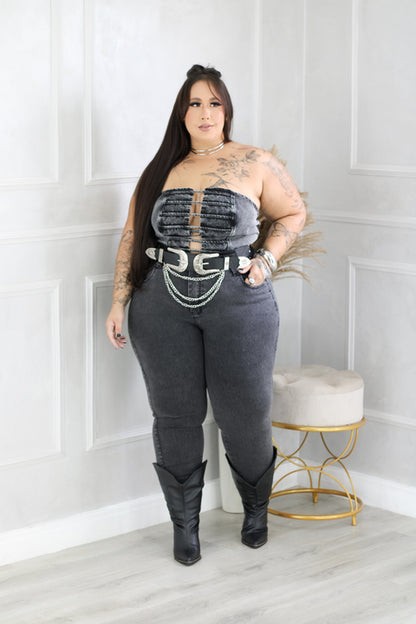 Calça Jeans Plus Size com Elastano Preto (Modelo usou 52) (Não acompanha o cinto) - Cód. 0041
